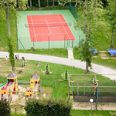 - 30min Disneyland *